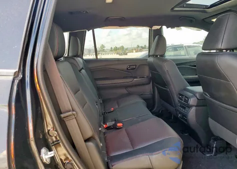 2024 Honda Passport Black Edition z USA, uszkodzony, nr VIN 5FNYF8H86RB002604